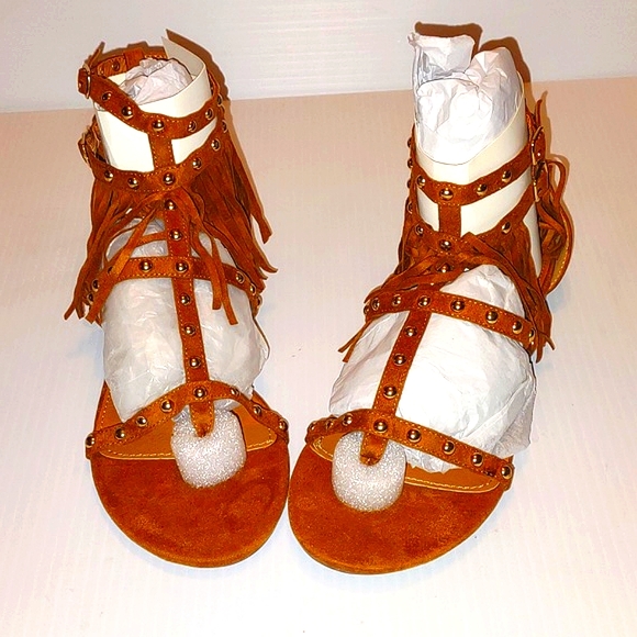 ๐ฃ๐พLEMON DROP๐พ by PRIVILEGED Eresma in Cognac fancy shoes - Picture 6 of 13